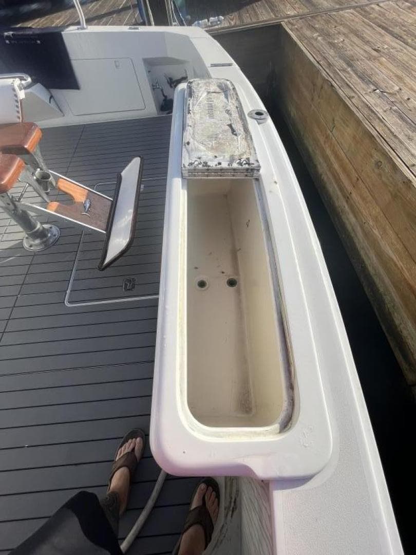 1993 Bertram 46 Moppie — photo 17