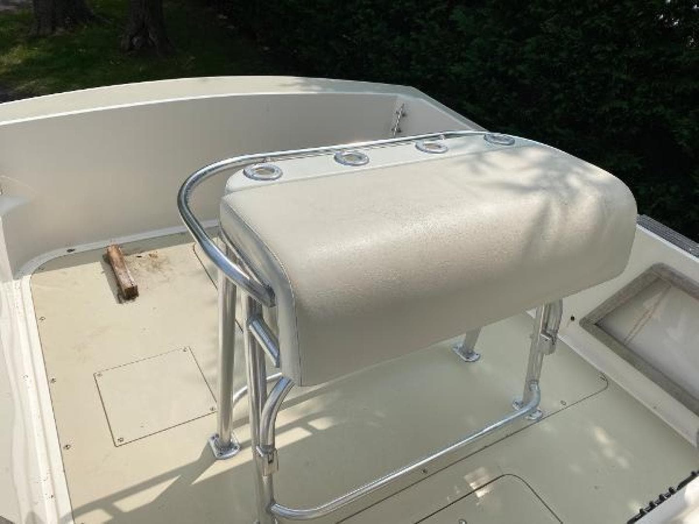 1982 Mako 23 Onboard Diesel — photo 28