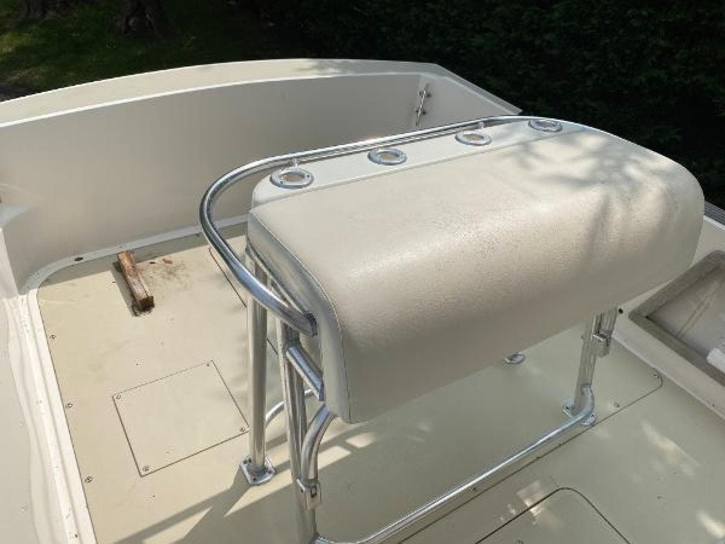 1982 Mako 23 Onboard Diesel — photo 27