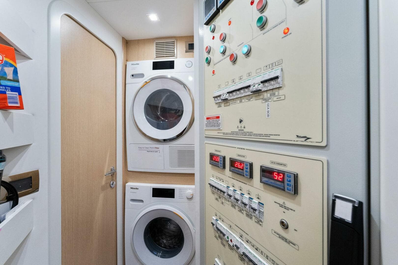 2023 Ferretti Yachts 780 — photo 94