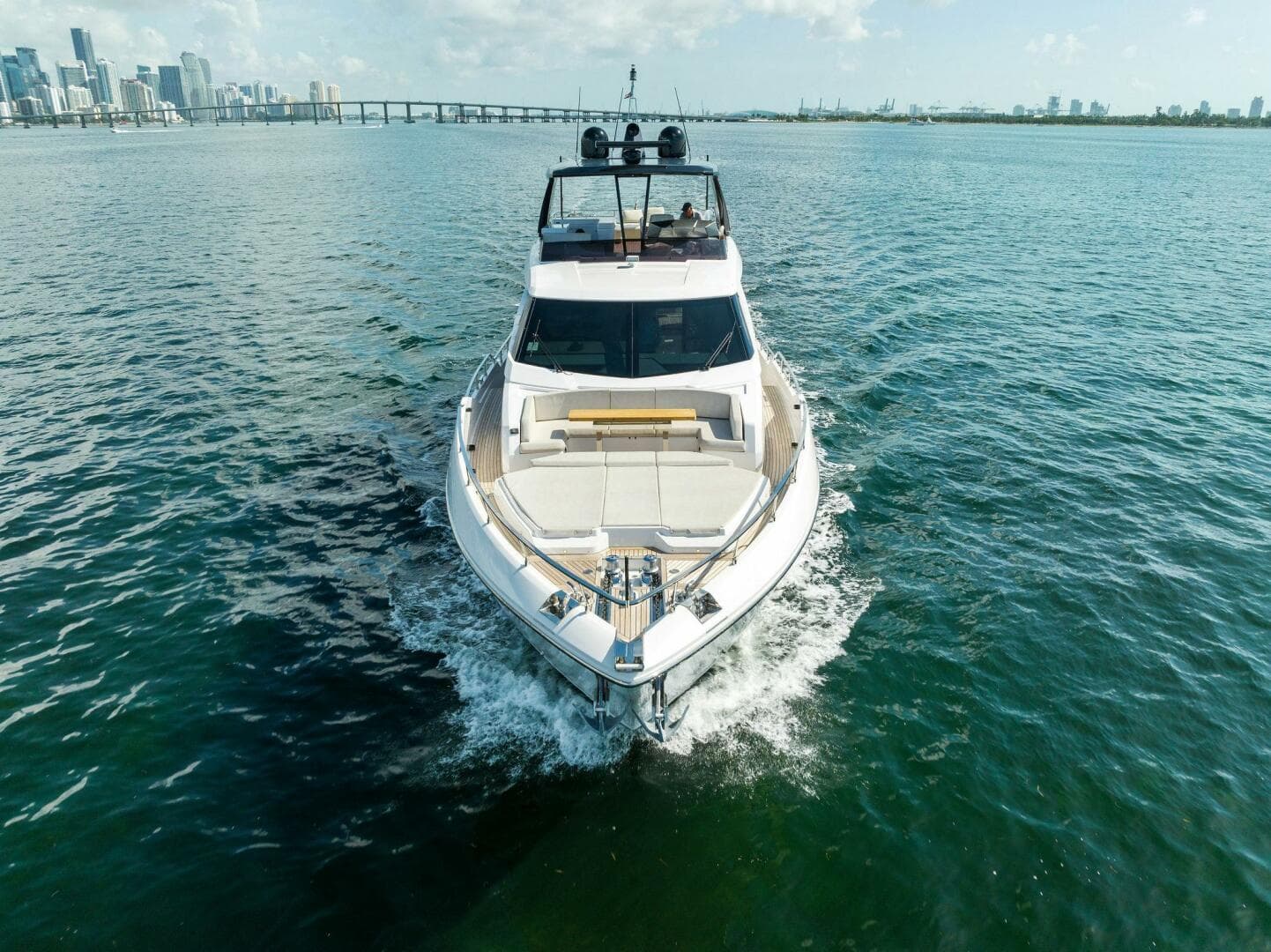 2023 Ferretti Yachts 780 — photo 4
