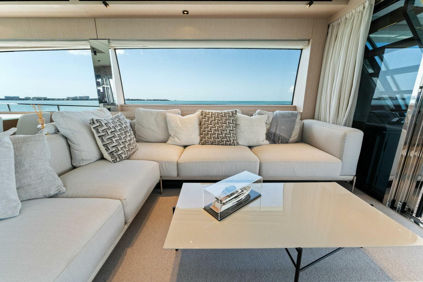 2023 Ferretti Yachts 780 — photo 29