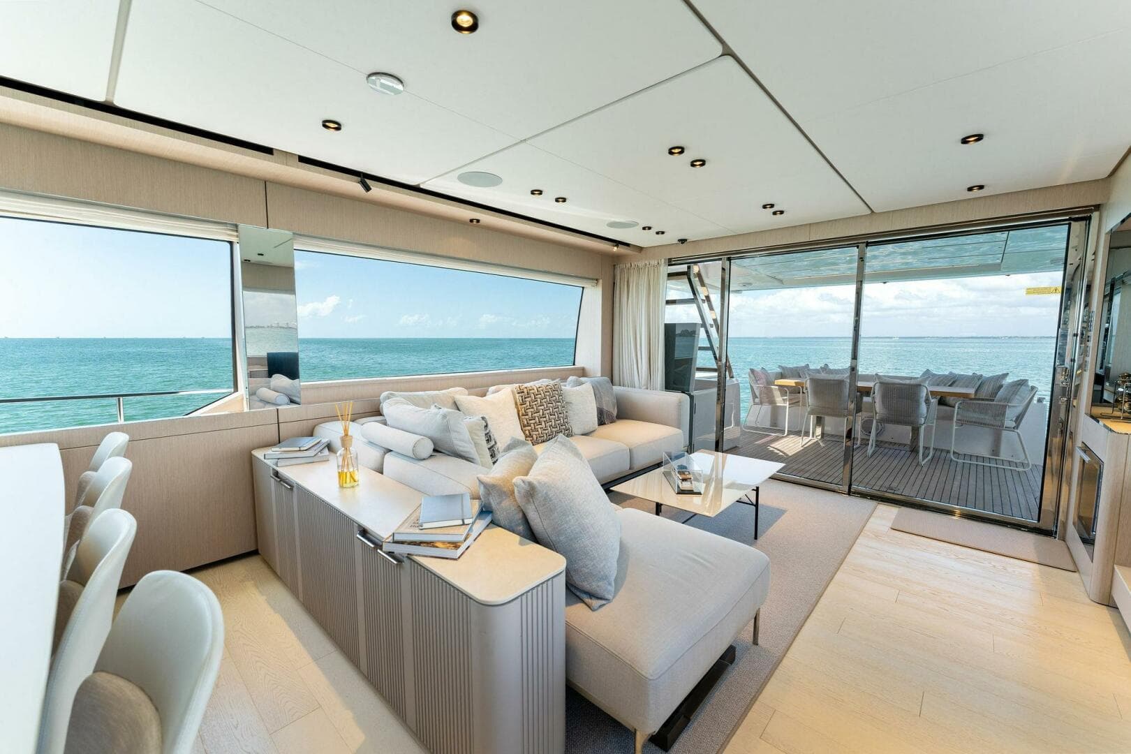 2023 Ferretti Yachts 780 — photo 30