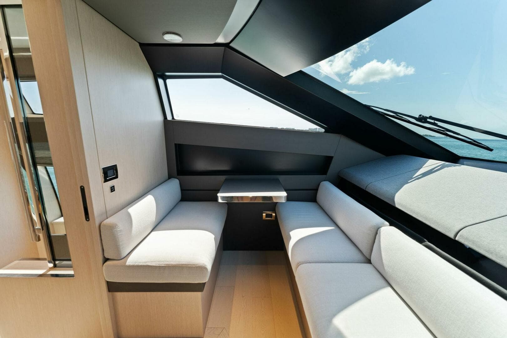 2023 Ferretti Yachts 780 — photo 52