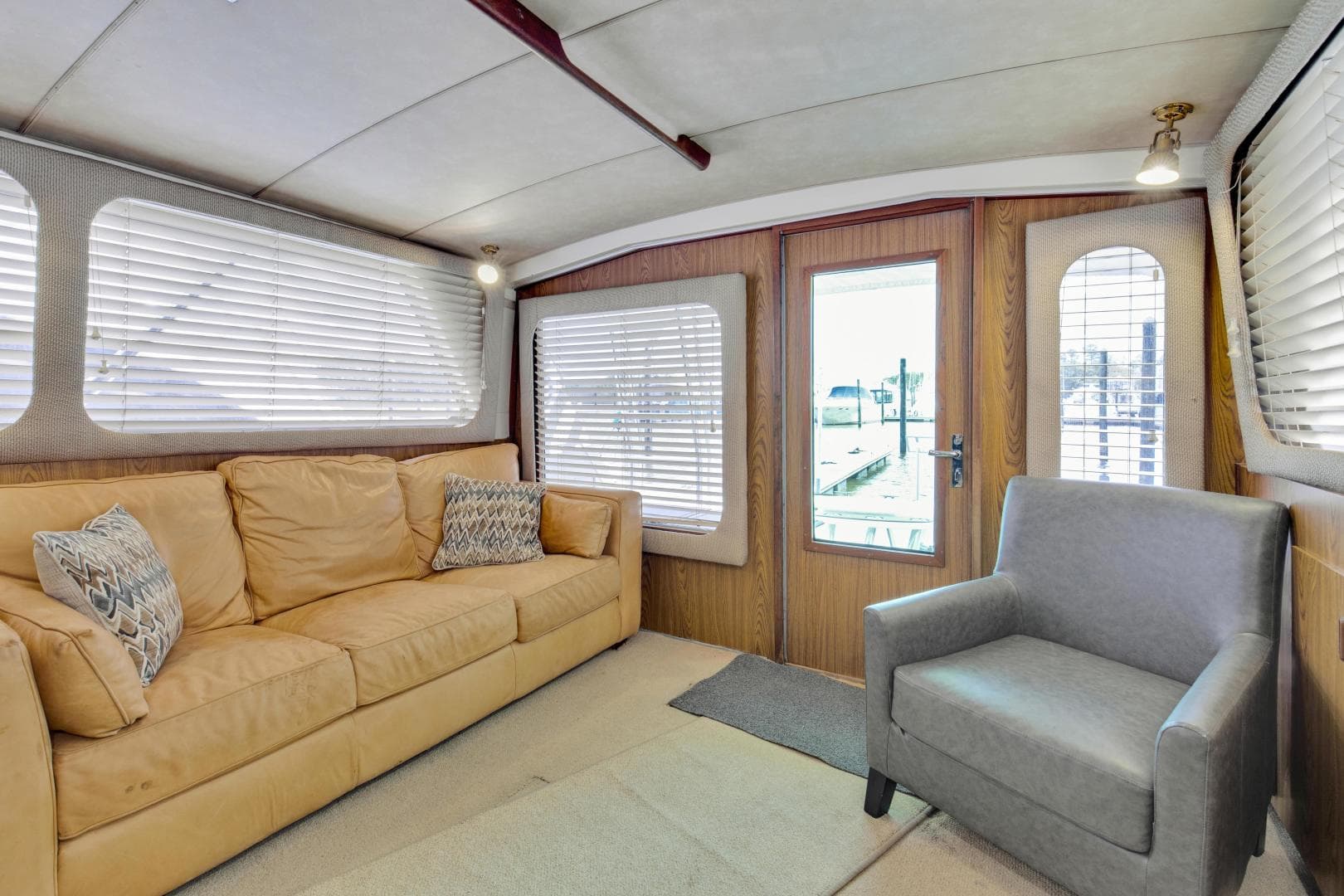 1981 Bertram 42 Convertible — photo 4