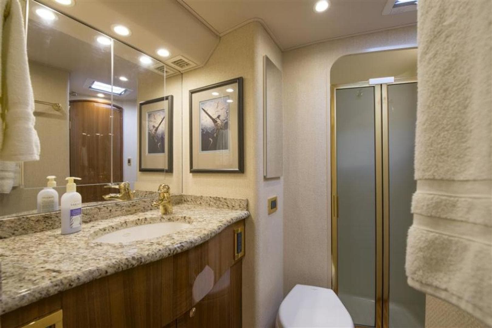 2008 Viking 52 Sport Coupe — photo 11