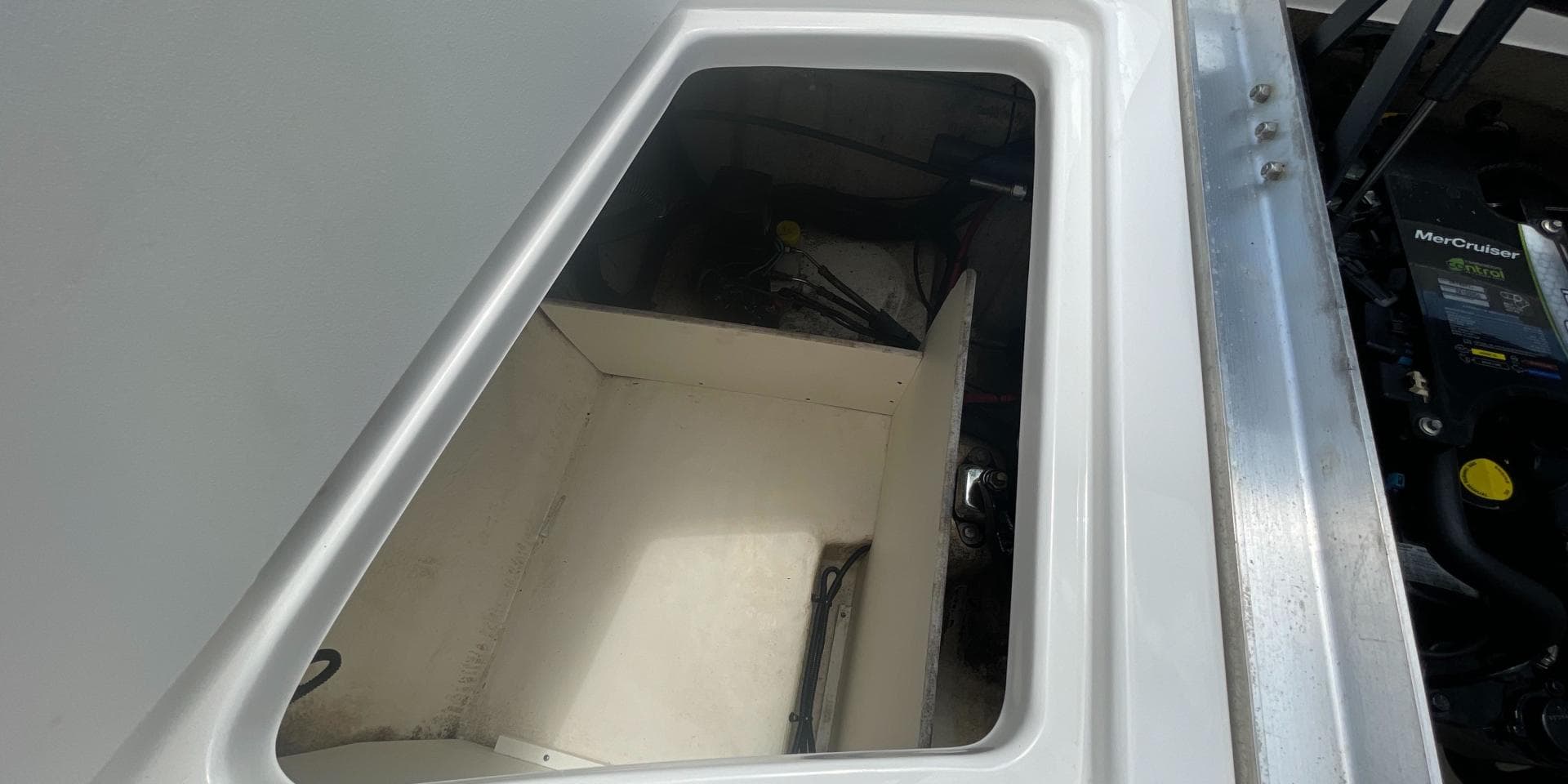 2015 Sea Ray 190 Sport — photo 22