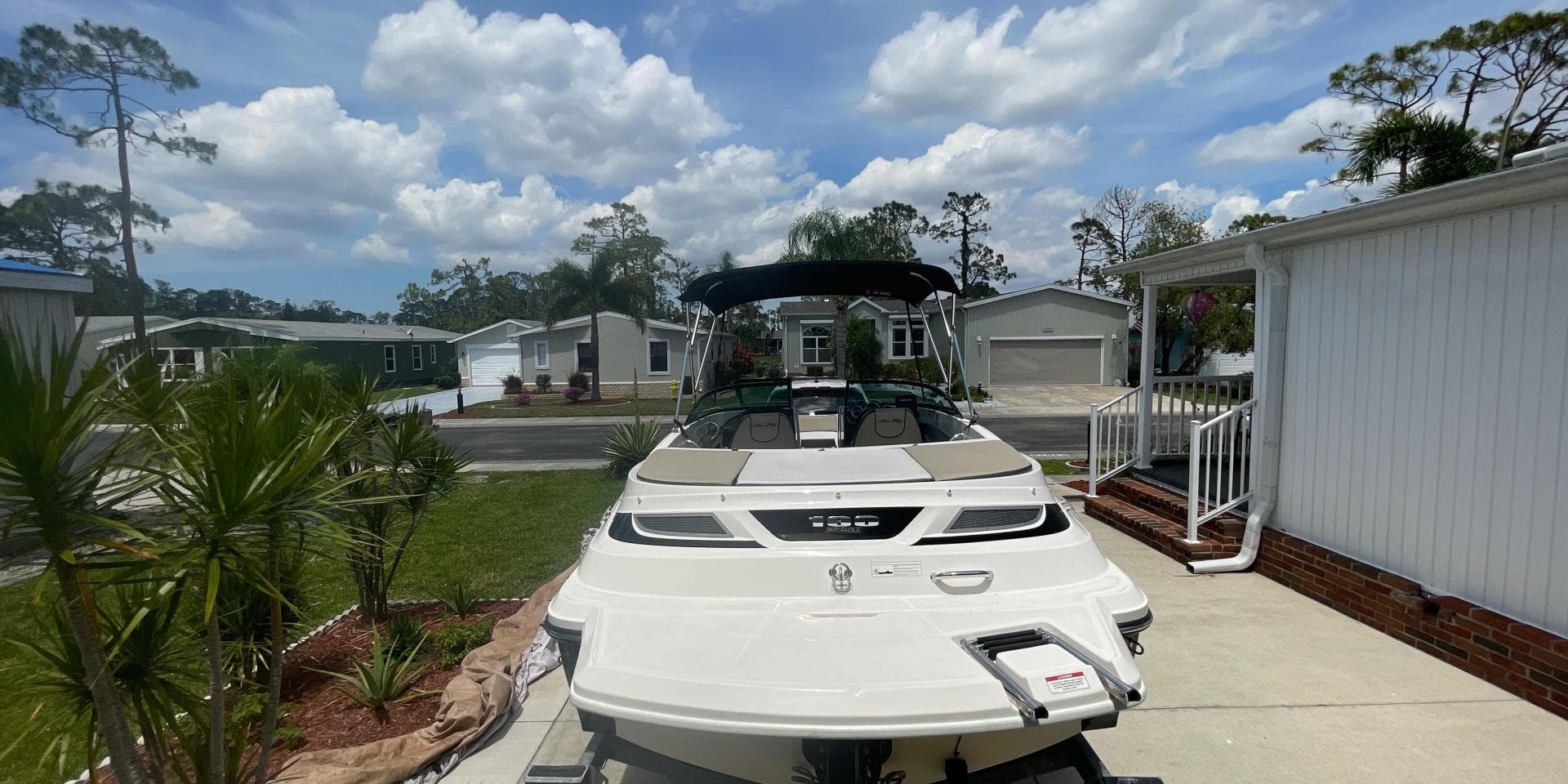 2015 Sea Ray 190 Sport — photo 4