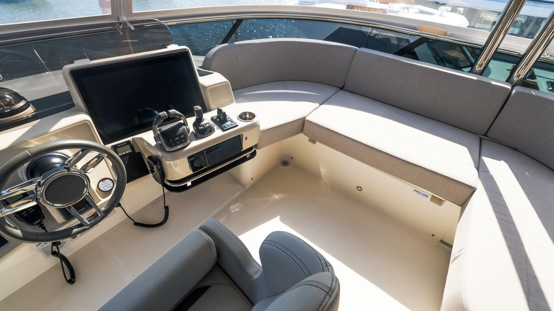 2024 Absolute Navetta 68 — photo 29