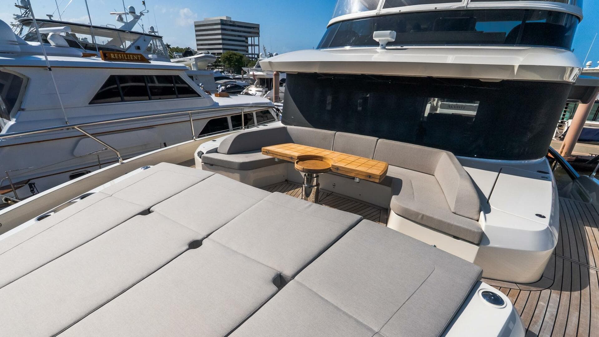 2024 Absolute Navetta 68 — photo 17