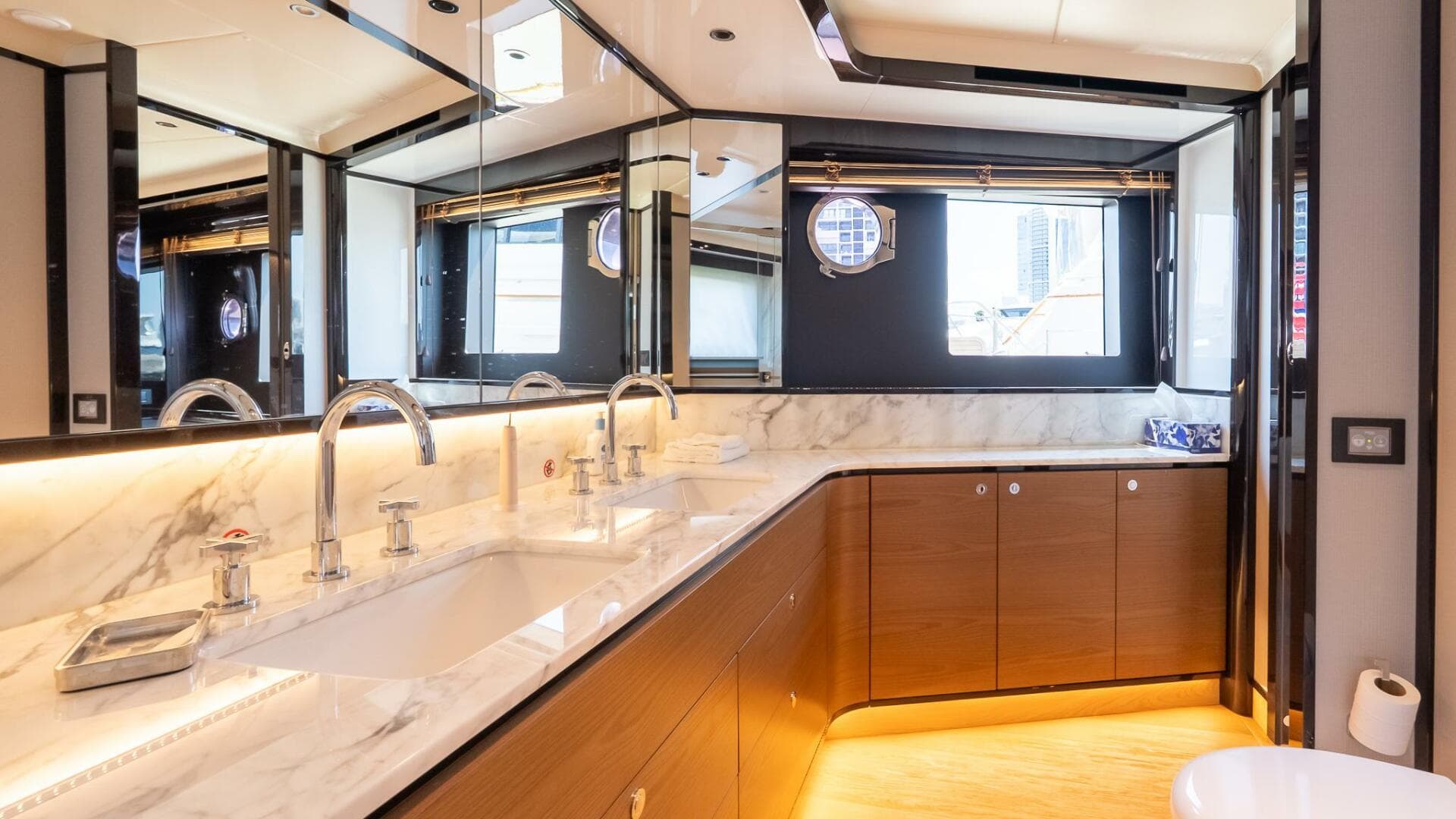 2024 Absolute Navetta 68 — photo 60