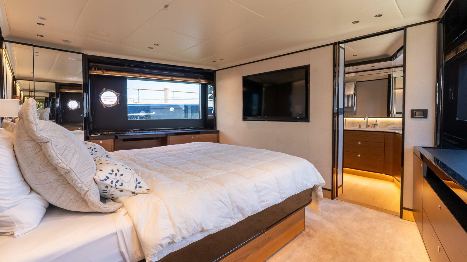 2024 Absolute Navetta 68 — photo 57