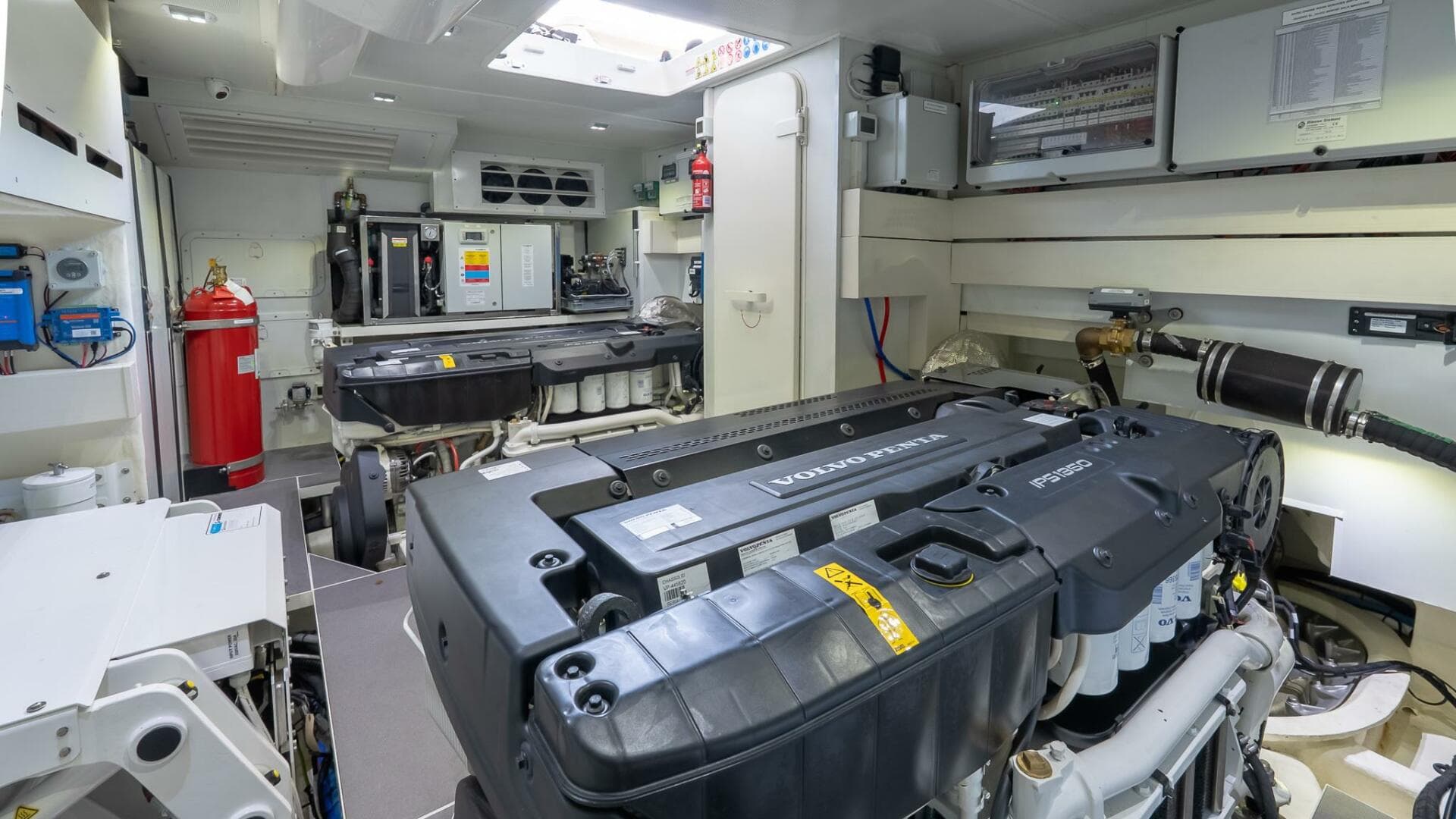 2024 Absolute Navetta 68 — photo 69