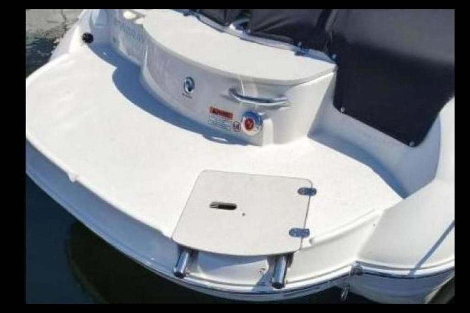 2018 Stingray 215 Cr — photo 11