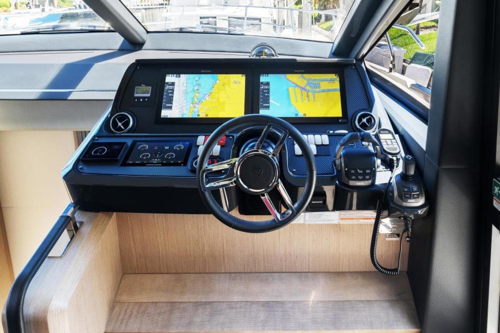 2022 Absolute 48 Coupe — photo 21