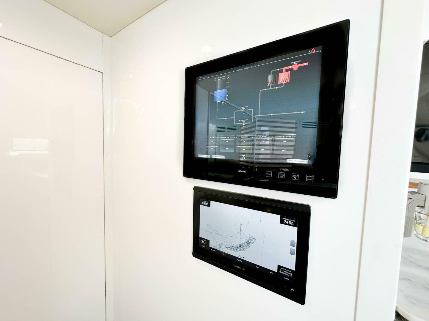 2021 Princess X95 — photo 68