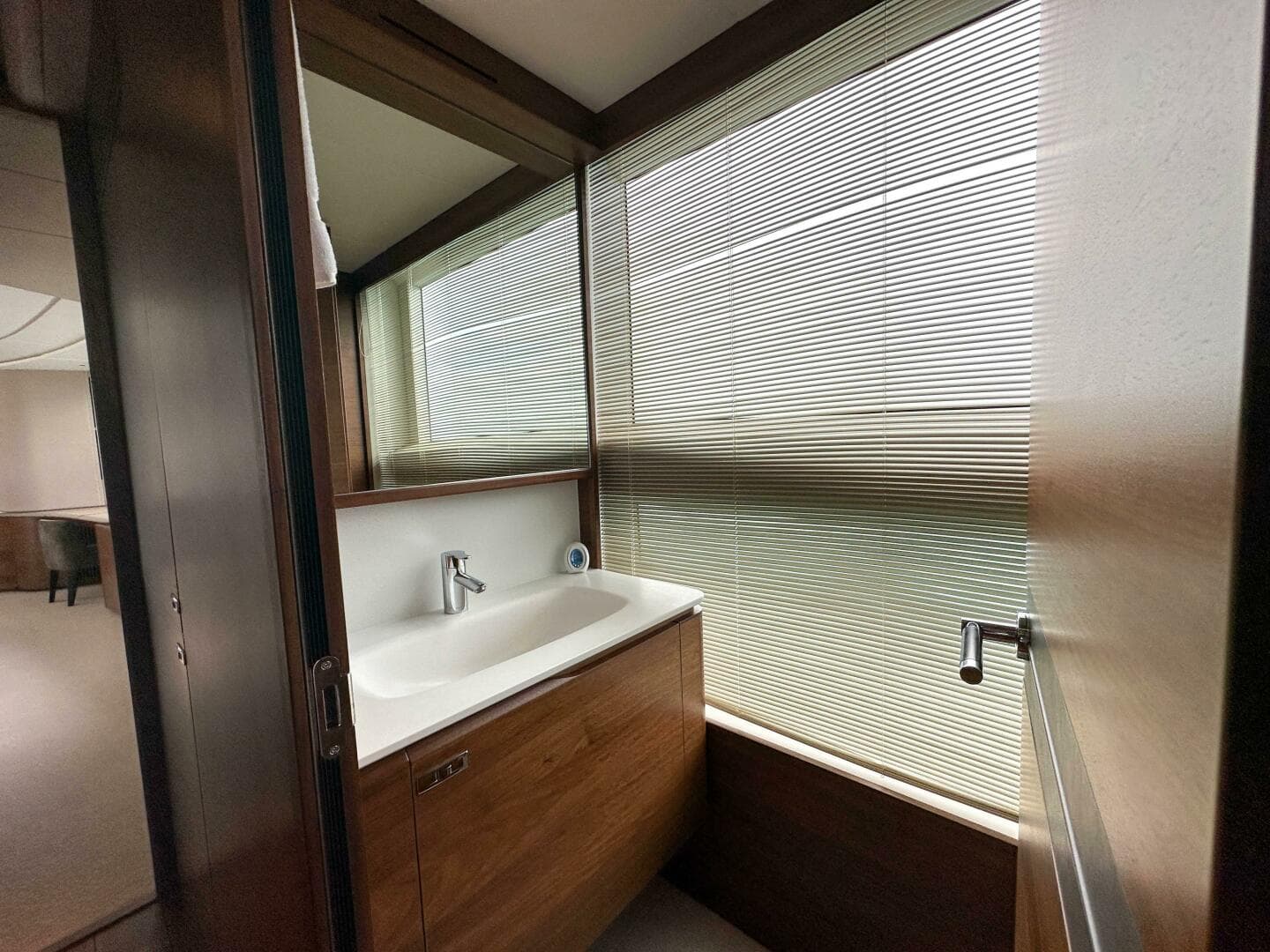 2021 Princess X95 — photo 43