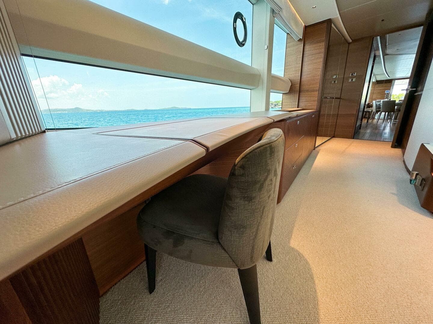 2021 Princess X95 — photo 46