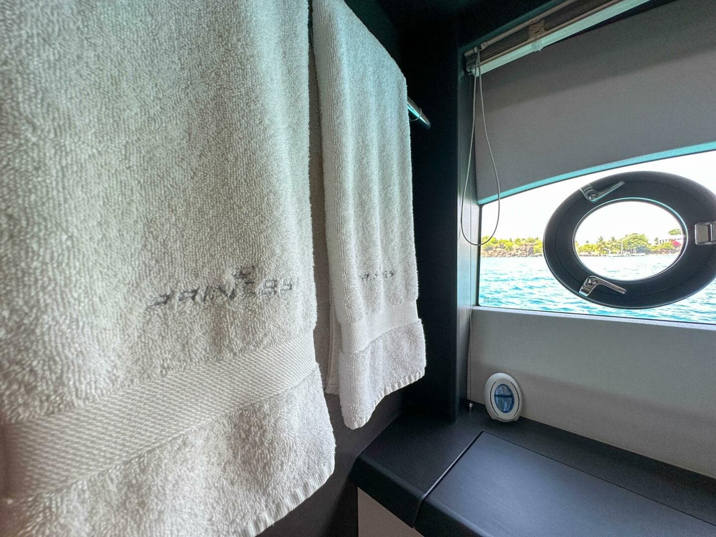 2021 Princess X95 — photo 55