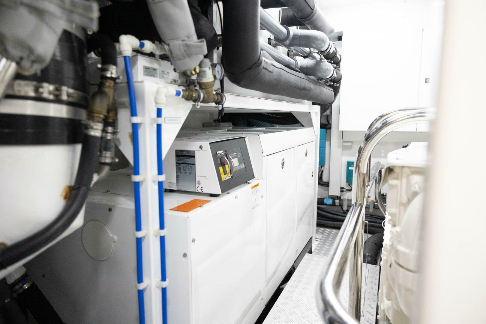 2021 Princess X95 — photo 80