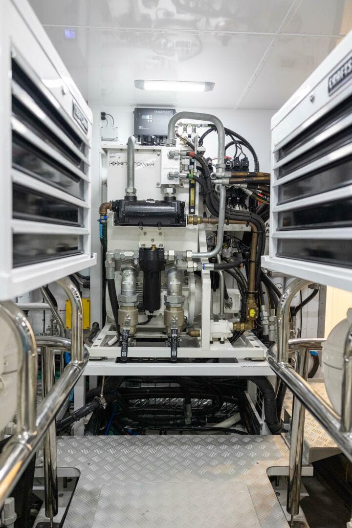 2021 Princess X95 — photo 75