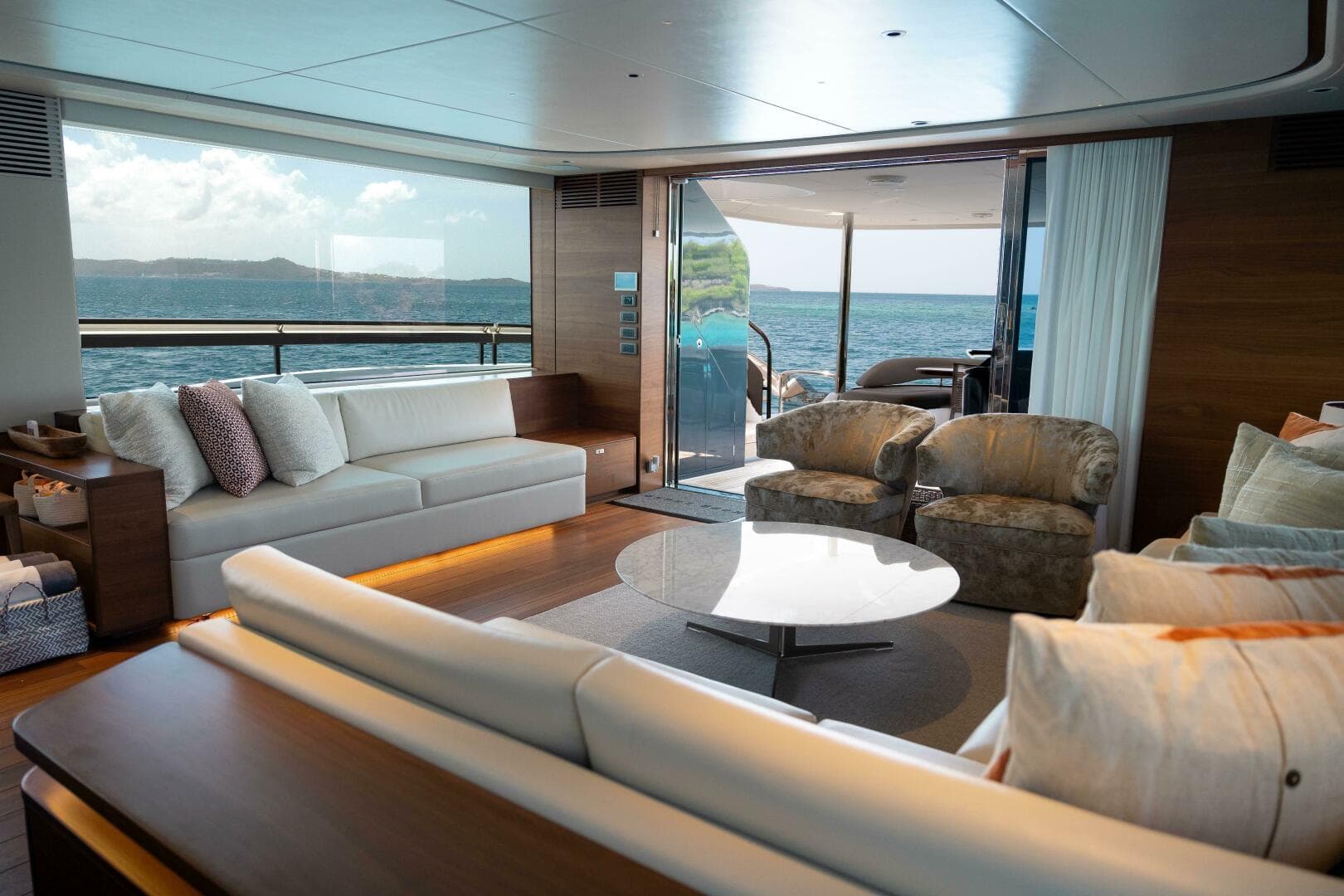 2021 Princess X95 — photo 129