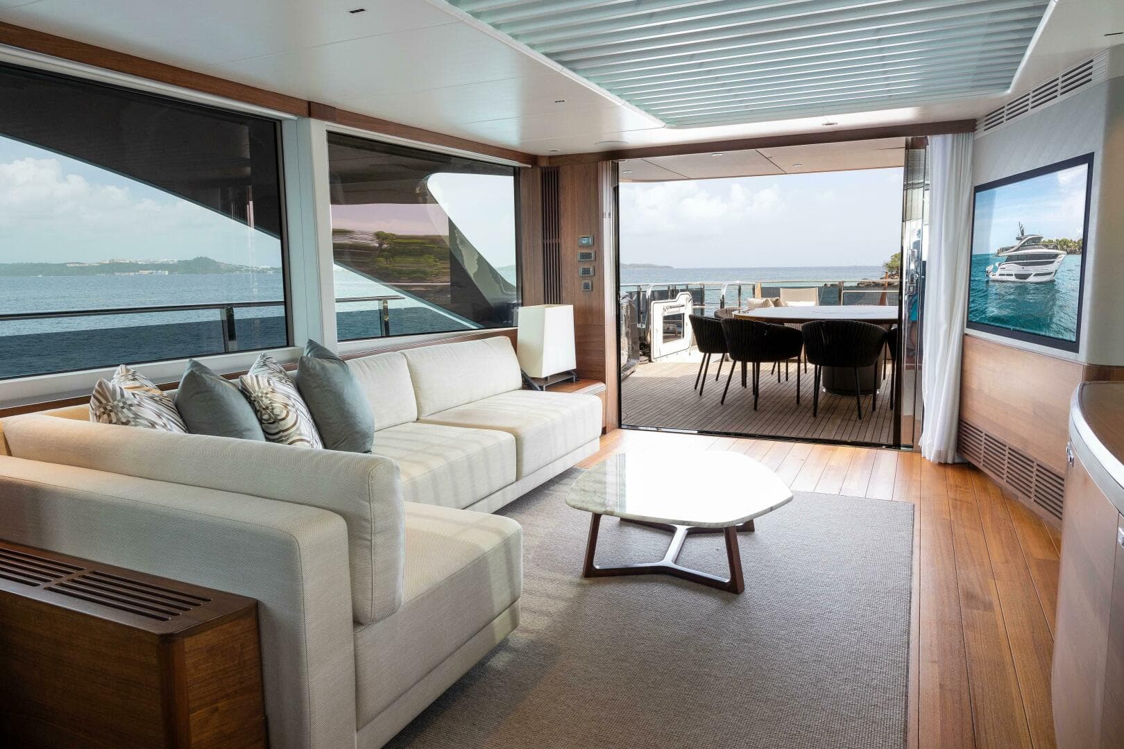 2021 Princess X95 — photo 91