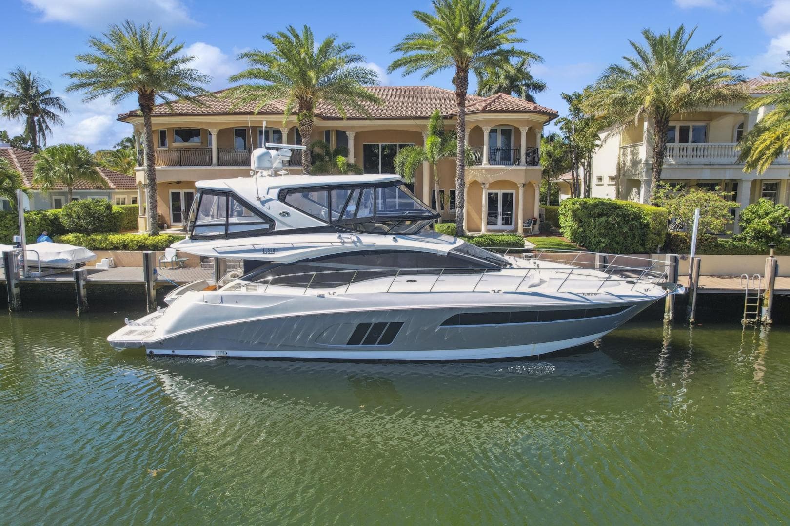 2018 Sea Ray L590 Fly — photo 1