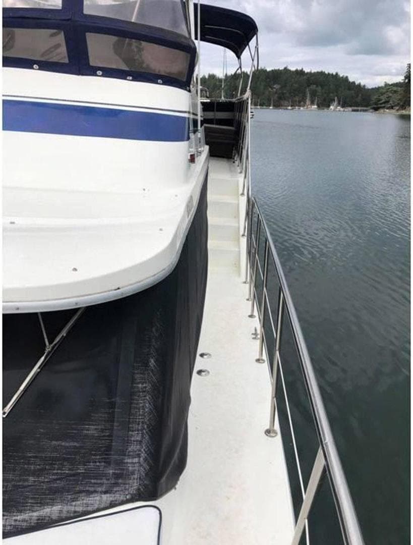 1985 Bluewater 51 Coastal Cruiser — photo 15