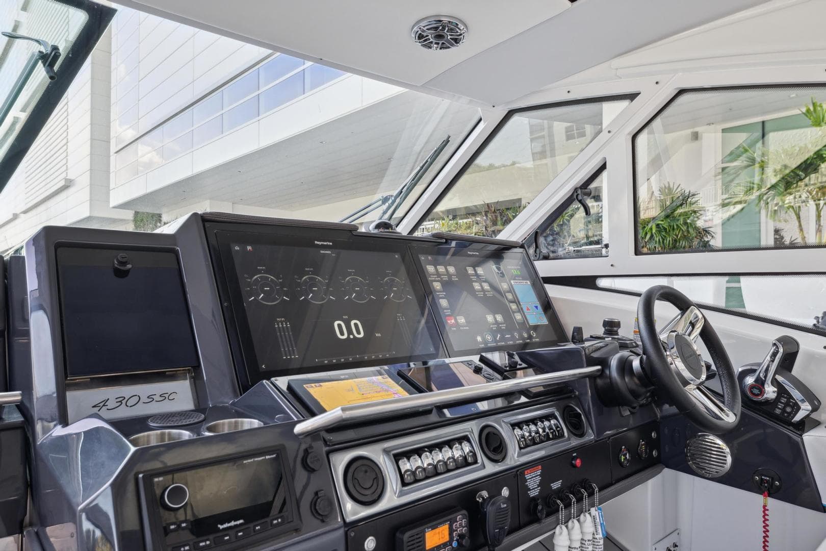 2023 Formula 430 Super Sport Crossover — photo 24