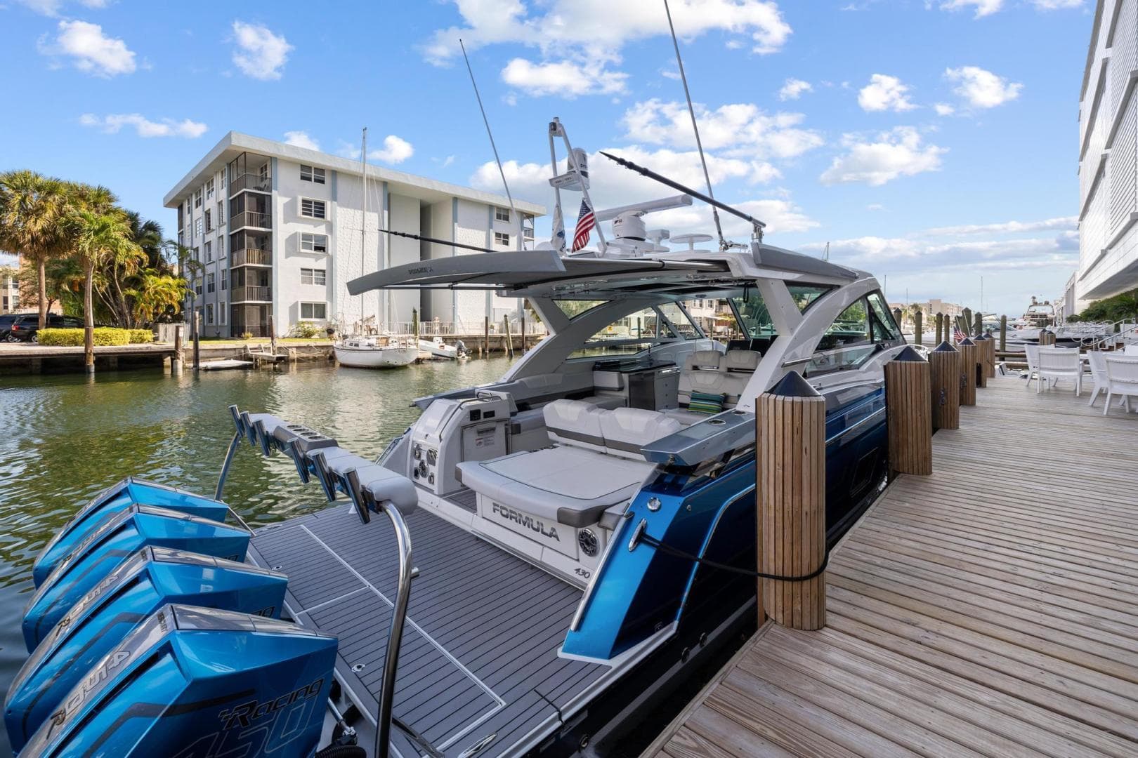 2023 Formula 430 Super Sport Crossover — photo 28