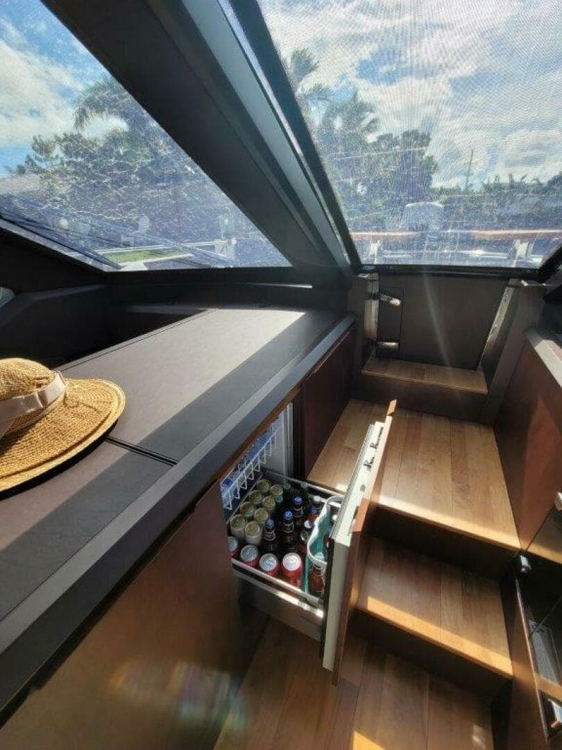 2019 Galeon 640 Fly — photo 24