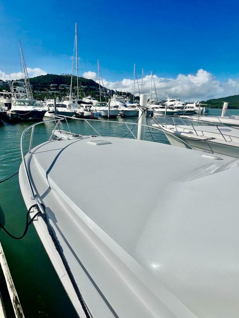 1997 Viking 43 Convertible — photo 6