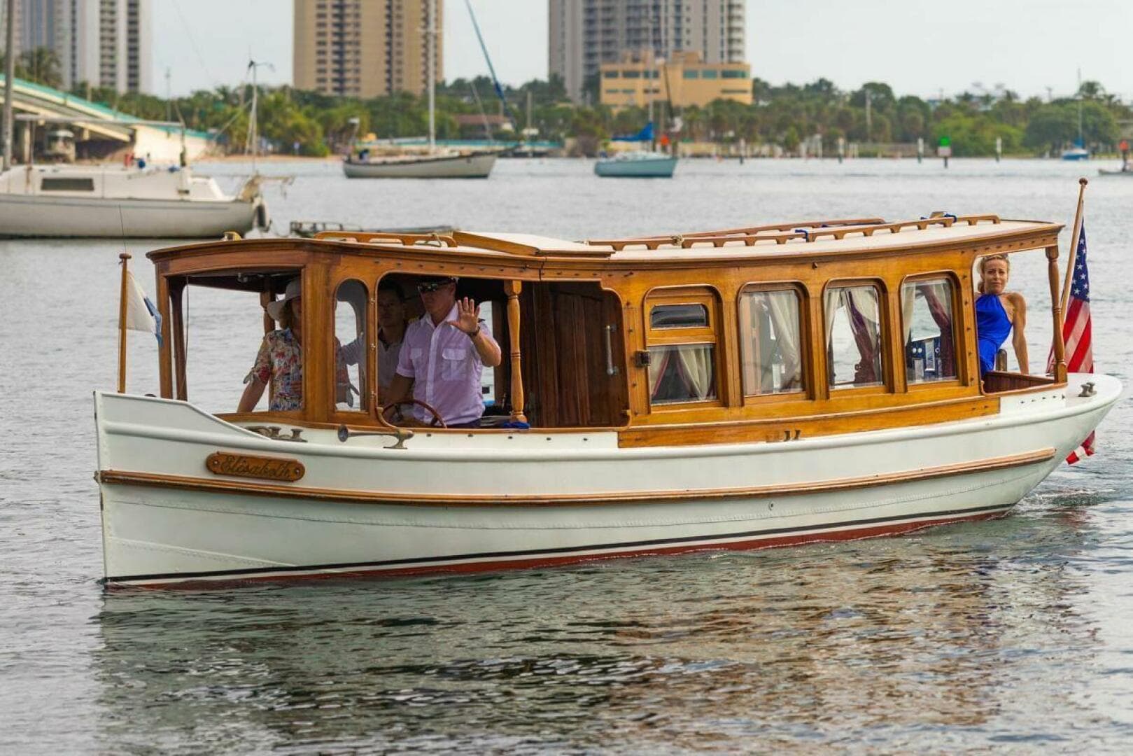 1910 Classic Gentleman’s Commuter Yacht — photo 2