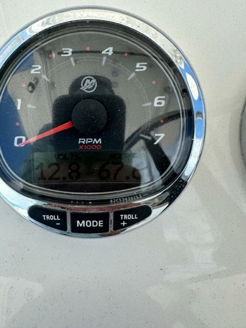 2018 Seavee 39 — photo 27