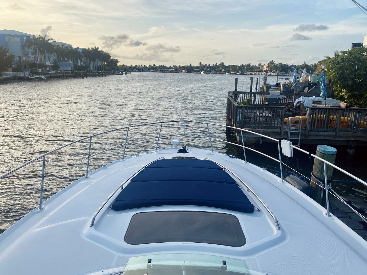 2005 Sea Ray 420 Sundancer — photo 31