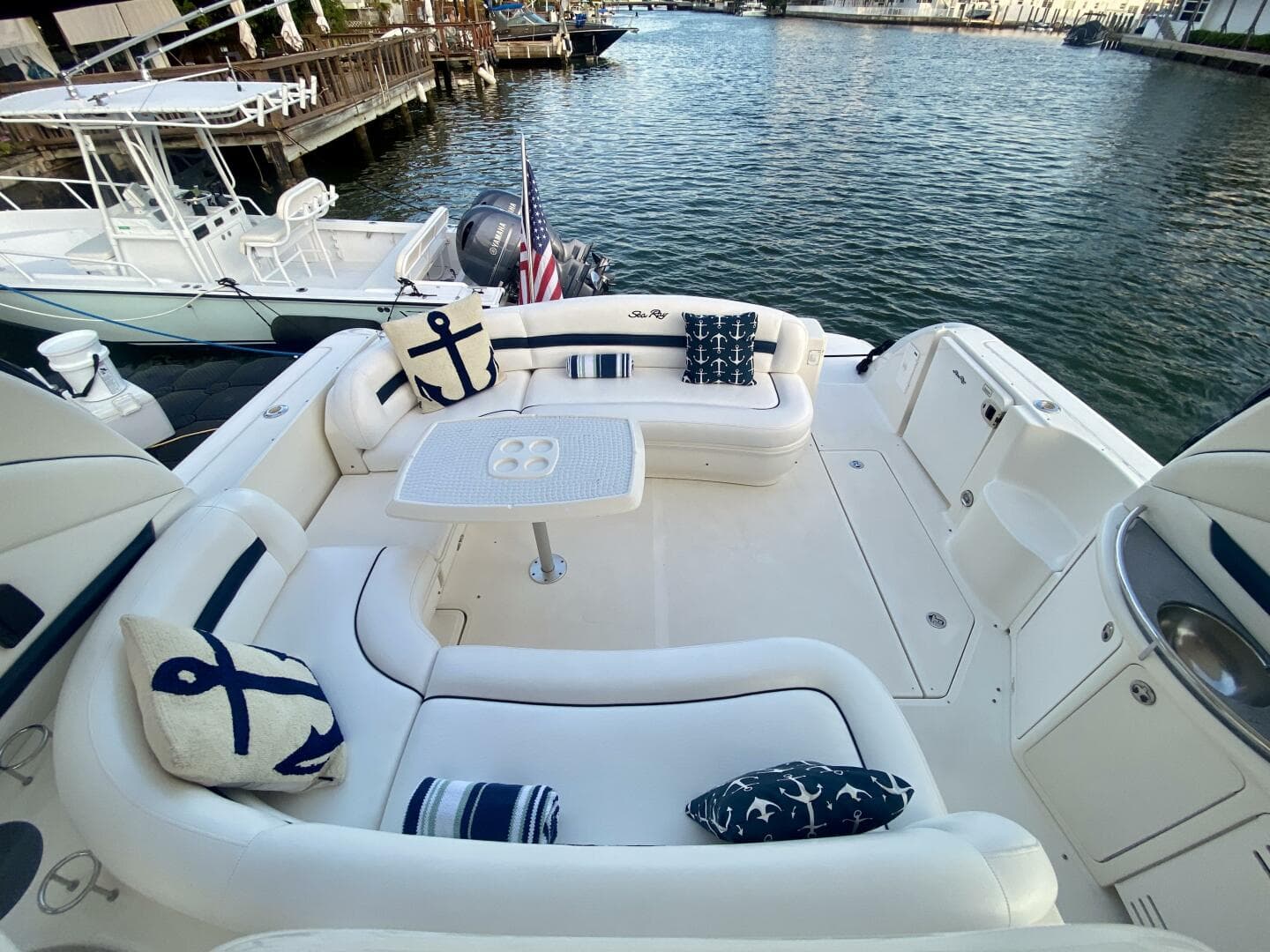 2005 Sea Ray 420 Sundancer — photo 11