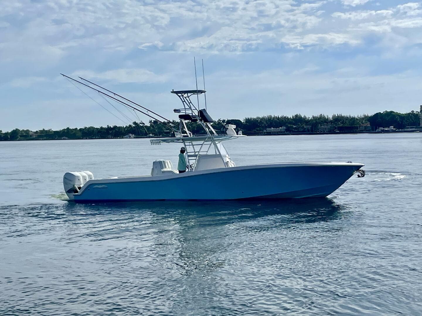 2019 Invincible Open Fisherman — photo 1