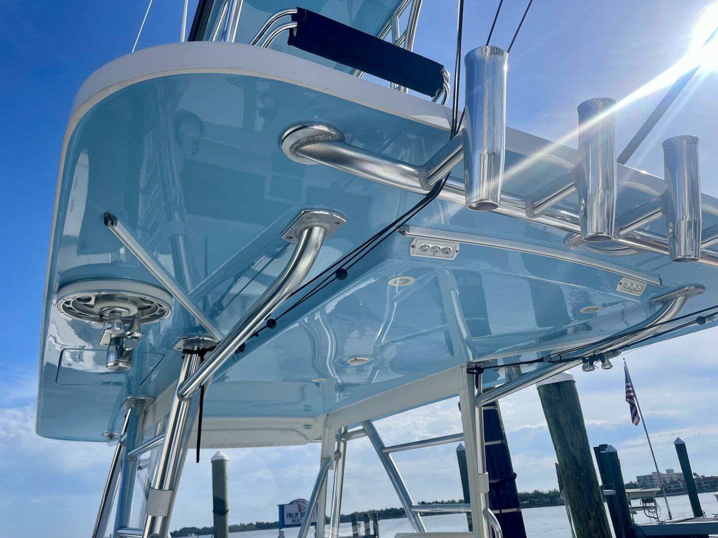 2019 Invincible Open Fisherman — photo 12