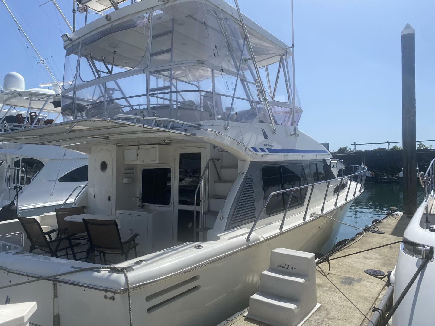 2004 Mikelson 43 Sportfisher — photo 4