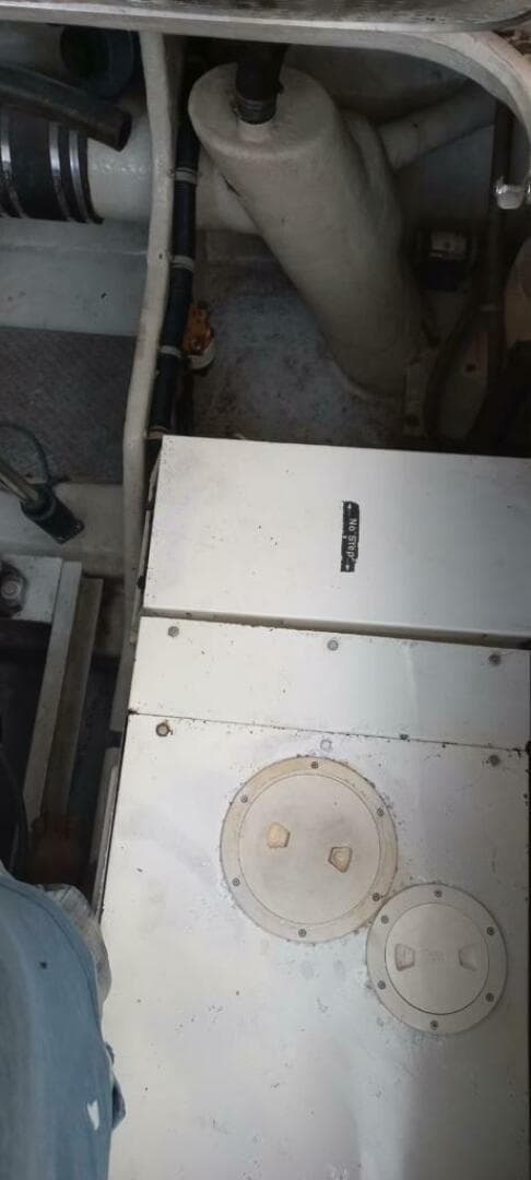 2004 Mikelson 43 Sportfisher — photo 29