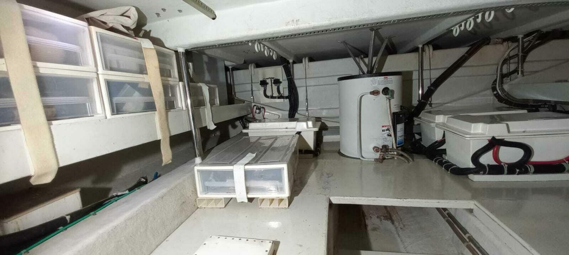 2004 Mikelson 43 Sportfisher — photo 30