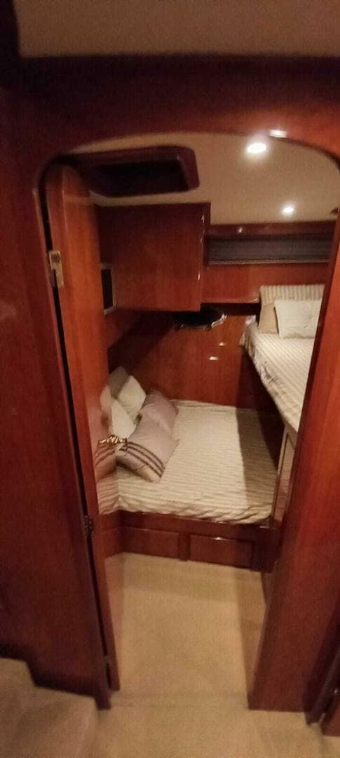 2004 Mikelson 43 Sportfisher — photo 17