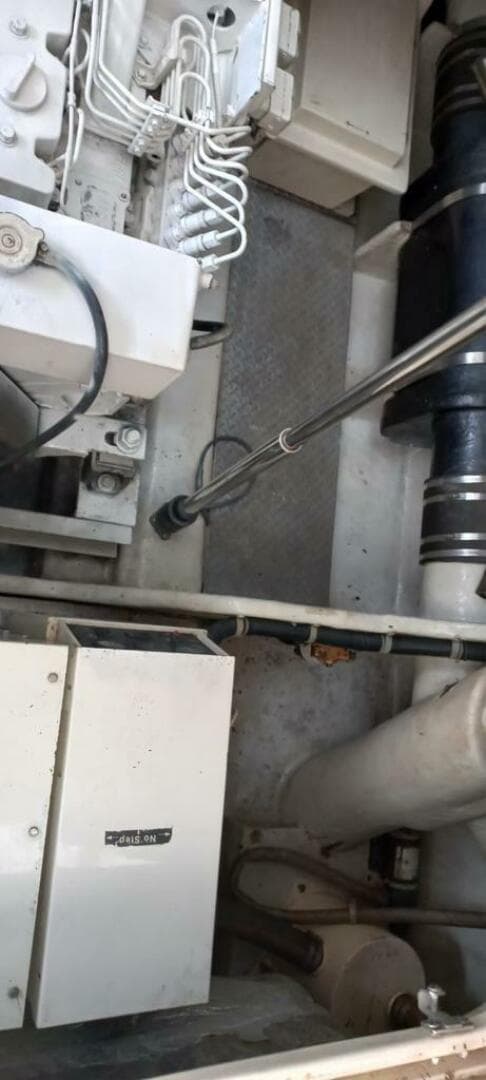 2004 Mikelson 43 Sportfisher — photo 33