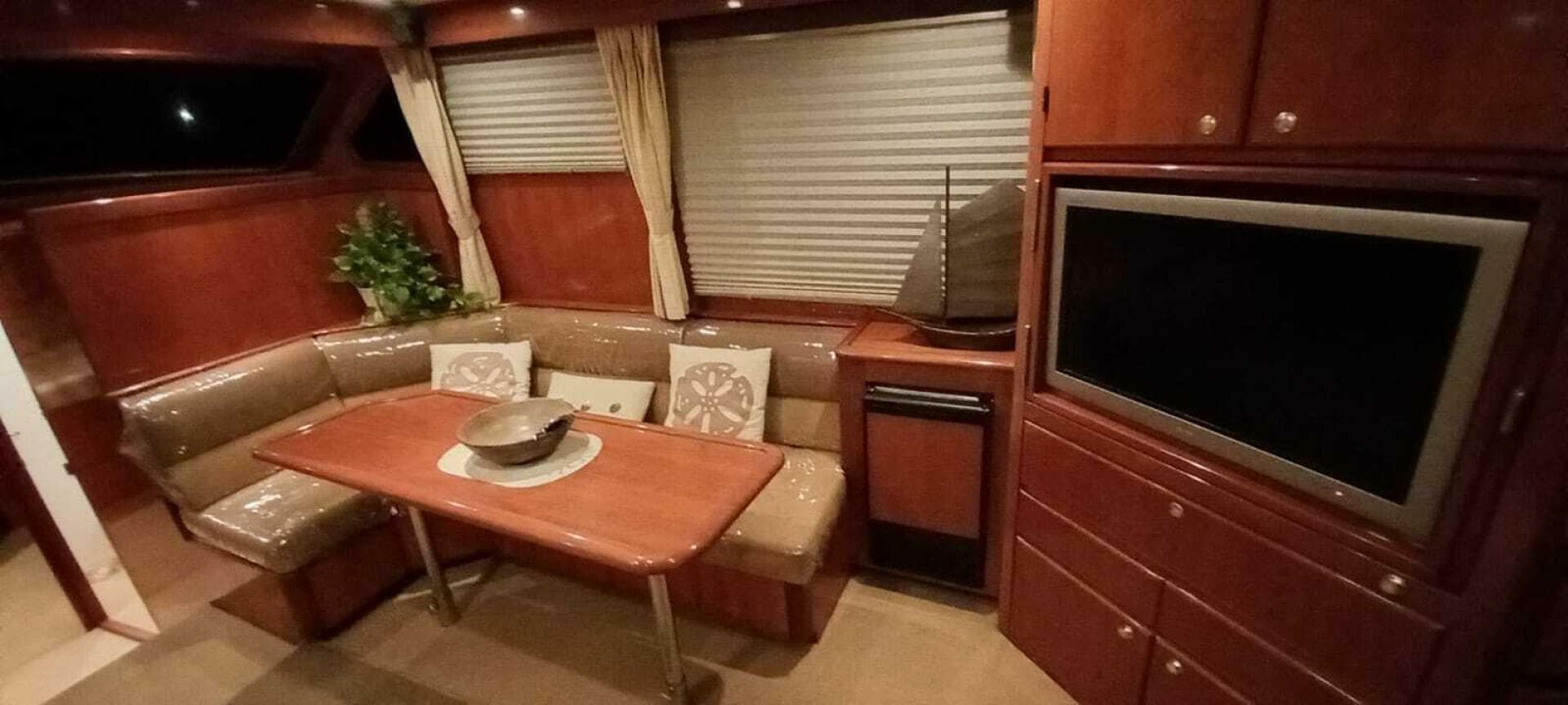 2004 Mikelson 43 Sportfisher — photo 14