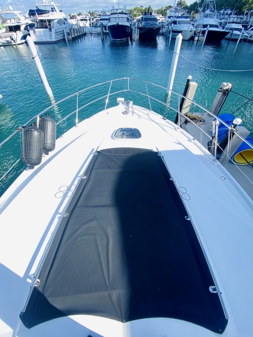 2010 Sea Ray 450 Sundancer — photo 32