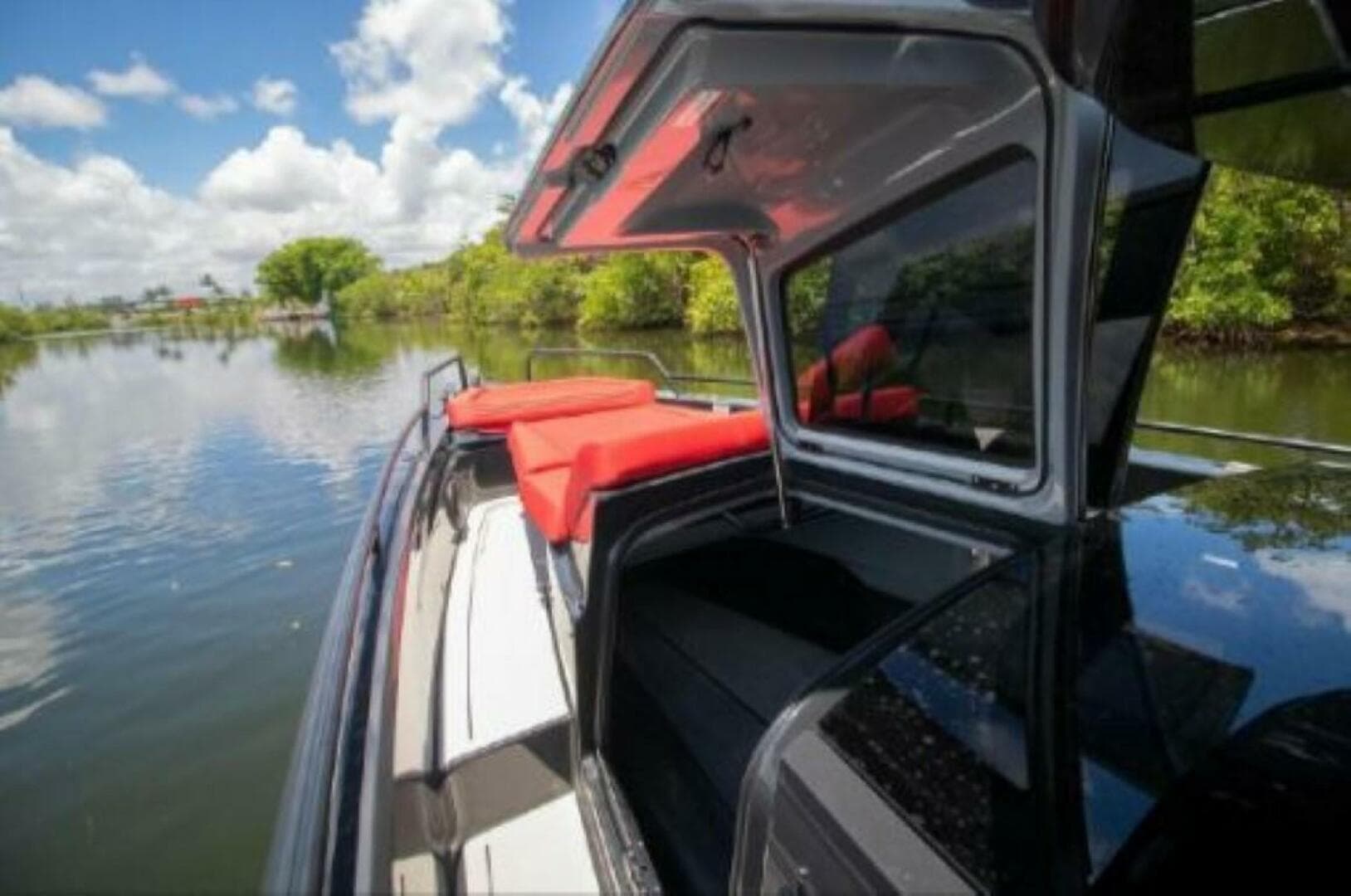 2021 Brabus Shadow 900 Bo — photo 23