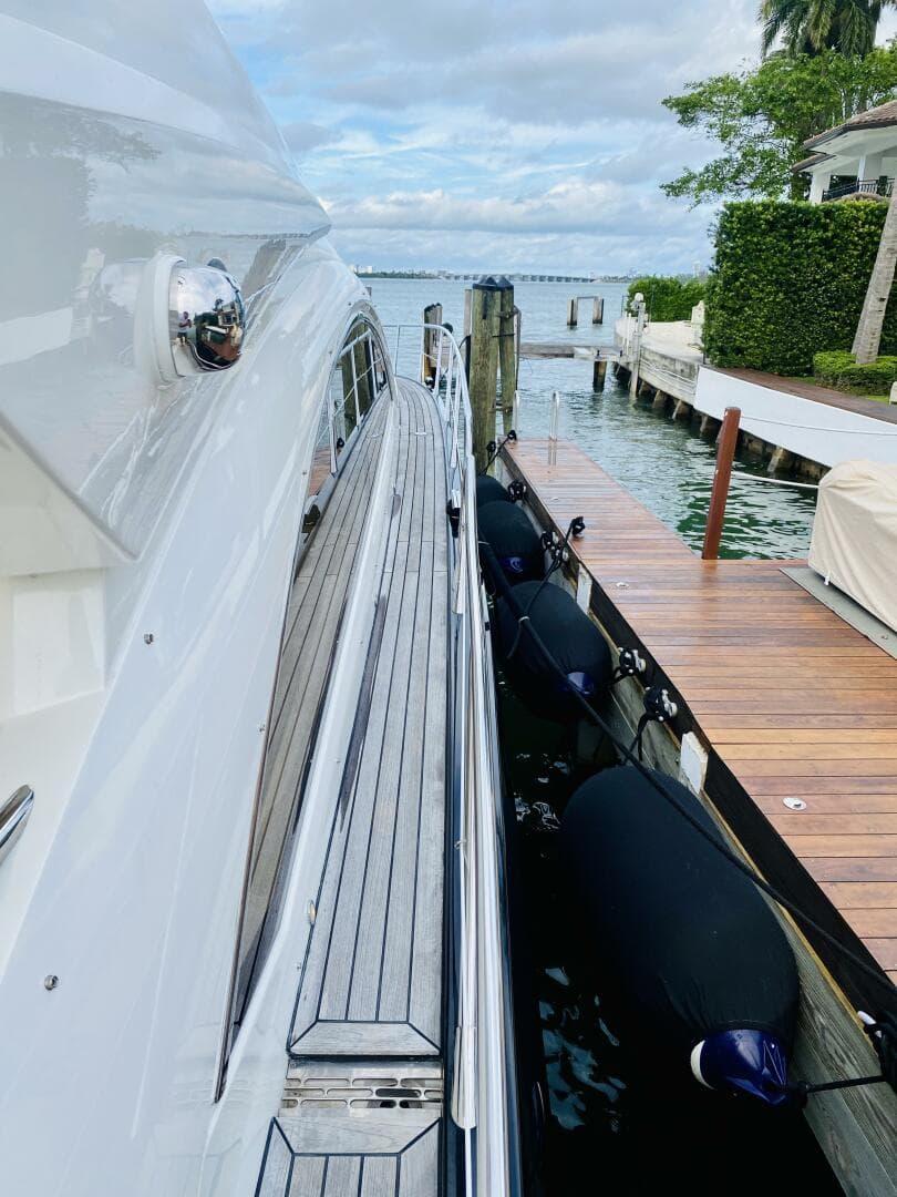 2010 Sunseeker Predator 60 — photo 27