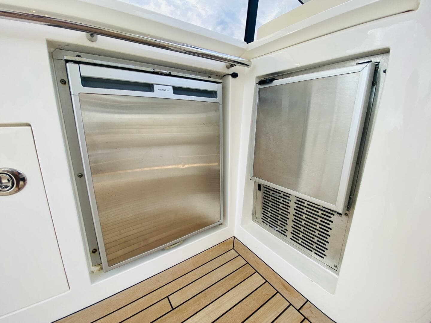 2010 Sunseeker Predator 60 — photo 54