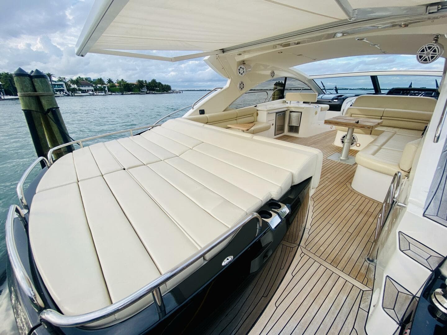 2010 Sunseeker Predator 60 — photo 28